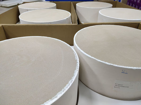 खरीदें POC पार्टिकल ऑक्सीडेशन कैटेलिस्ट Scr कैटेलिटिक कन्वर्टर 100cpi ऑटोमोबाइल एमिशन ऑनलाइन निर्माण