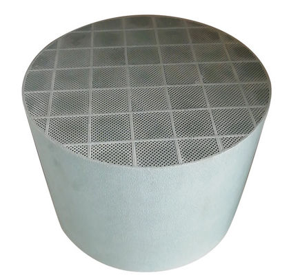 खरीदें डीजल इंजनों के लिए उच्च प्रवाह दर और सक्रिय निष्क्रिय पुनर्जनन के साथ कम बैक प्रेशर उत्प्रेरक डीपीएफ ऑनलाइन निर्माण