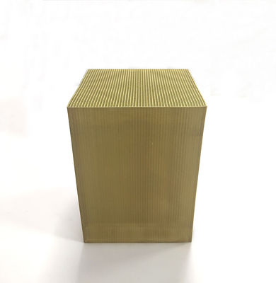 खरीदें उत्प्रेरक कन्वर्टर्स के लिए 150 सेल सिरेमिक झरझरा उत्प्रेरक सब्सट्रेट सामग्री ऑनलाइन निर्माण