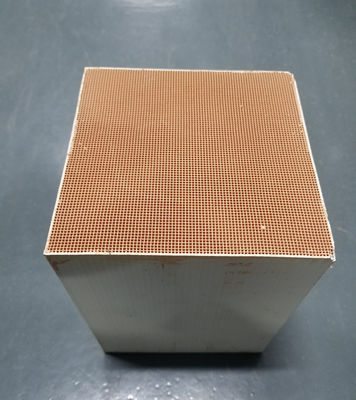 खरीदें 150 Cpsi अपशिष्ट गैस उत्प्रेरक वाष्पशील कार्बनिक यौगिकों का उत्प्रेरक ऑक्सीकरण Vocs ऑनलाइन निर्माण