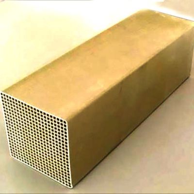 खरीदें एक्सट्रूडर हनीकॉम्ब उत्प्रेरक समर्थन एल्यूमिना सेल घनत्व 300 400 600 ऑनलाइन निर्माण