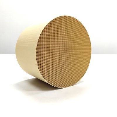 खरीदें Three Way Catalytic Converter for IX35 Car Model with 300-800°C Catalyst Temperature Range and 1 Year Warranty ऑनलाइन निर्माण